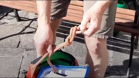 Practising Mountain Leader rope skills at home 1: how to store the rope, method 1