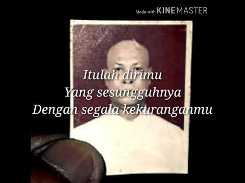 Iksan skuter-yang ku ingat darimu (lirik)