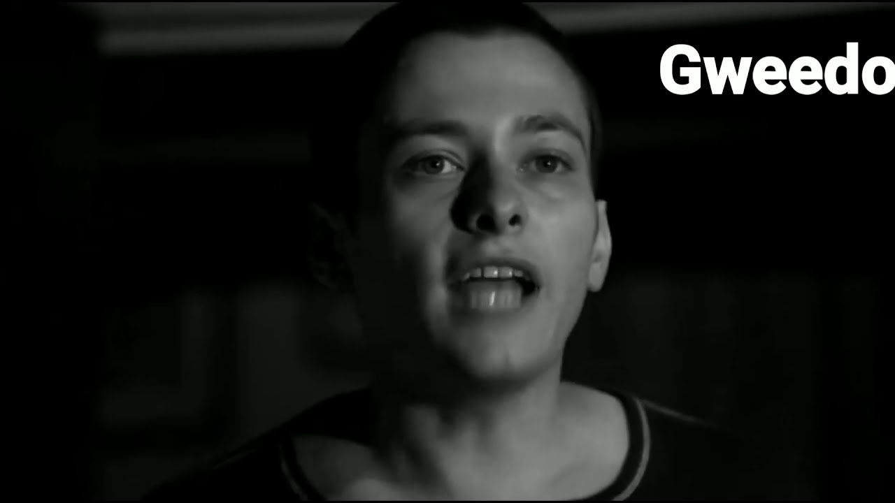 American History X Dinner Scene 《intentionally trying to get a strike