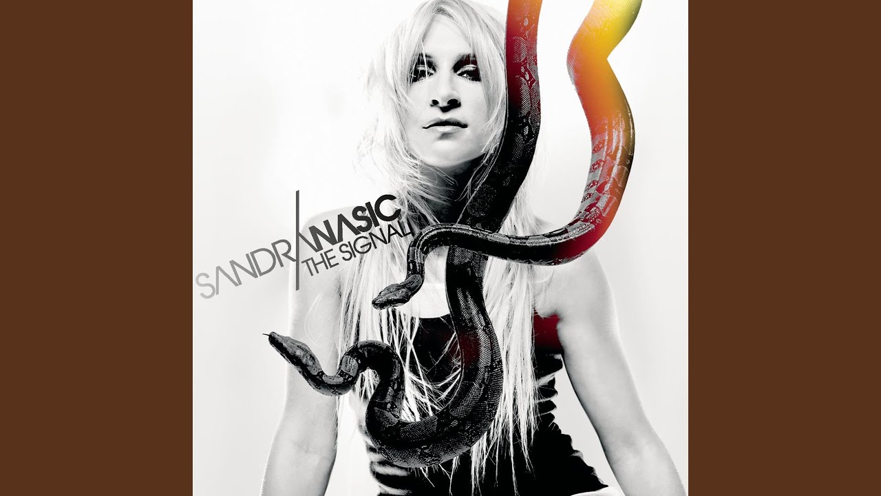 在 YouTube 上观看 Perfume 在 YouTube 上观看 Perfume