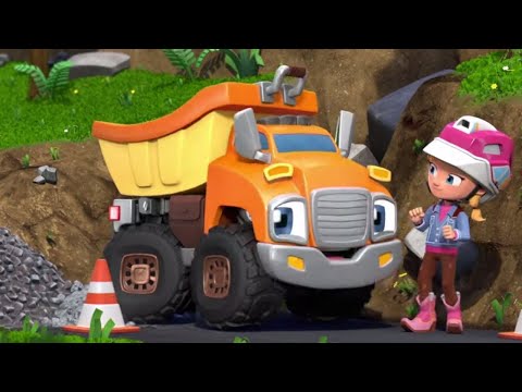 Rev & Roll 🚗Hide & Go Bentley/T’was the Trek Before Christmas 🚗Episode 13 | Rev & Roll - WildBrain