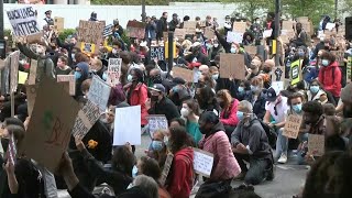 Manifestation anti-raciste devant l'ambassade des États-Unis à Londres | AFP Images