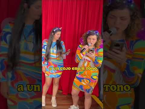 a un cojo en un tono