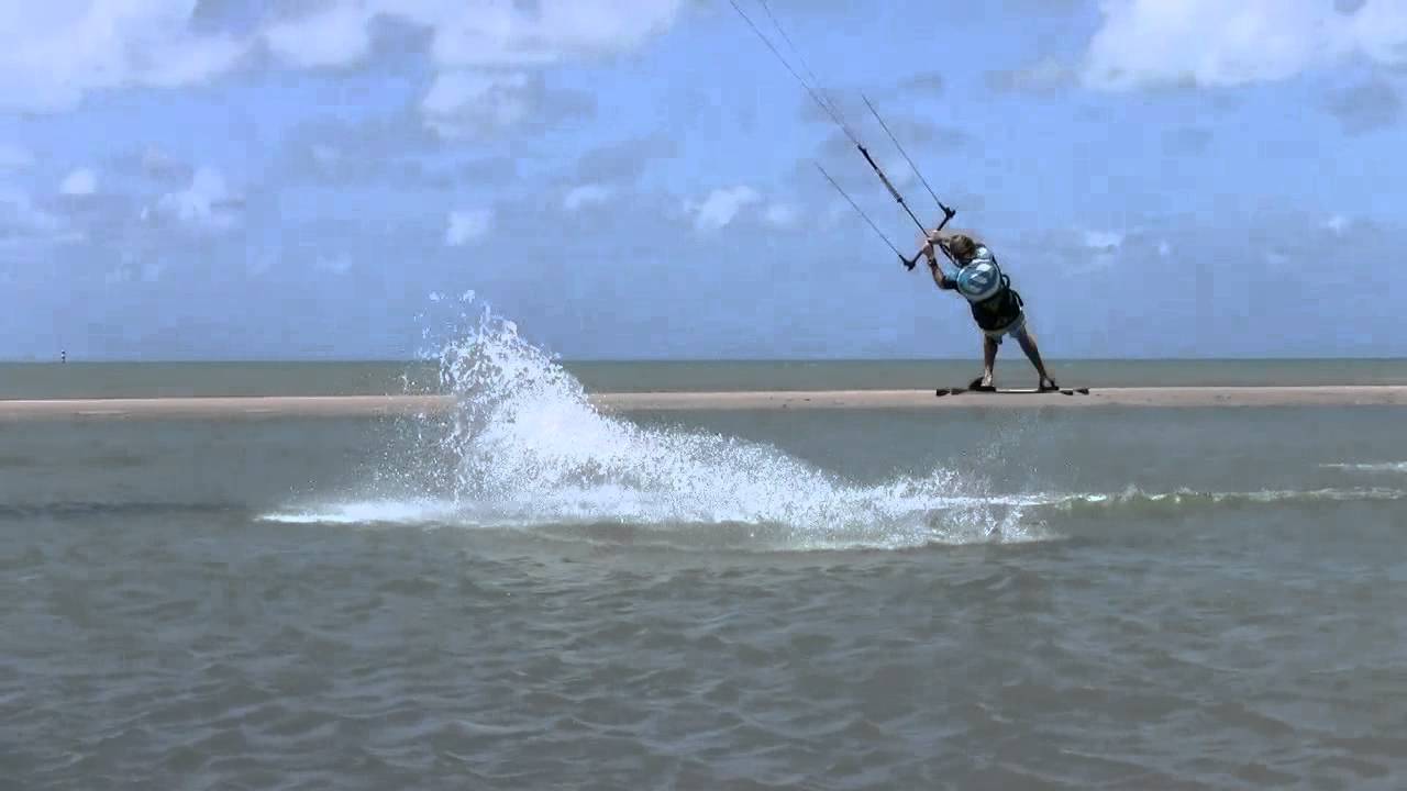 Kitesurfing Technique - Front to Wrapped Slow Mo