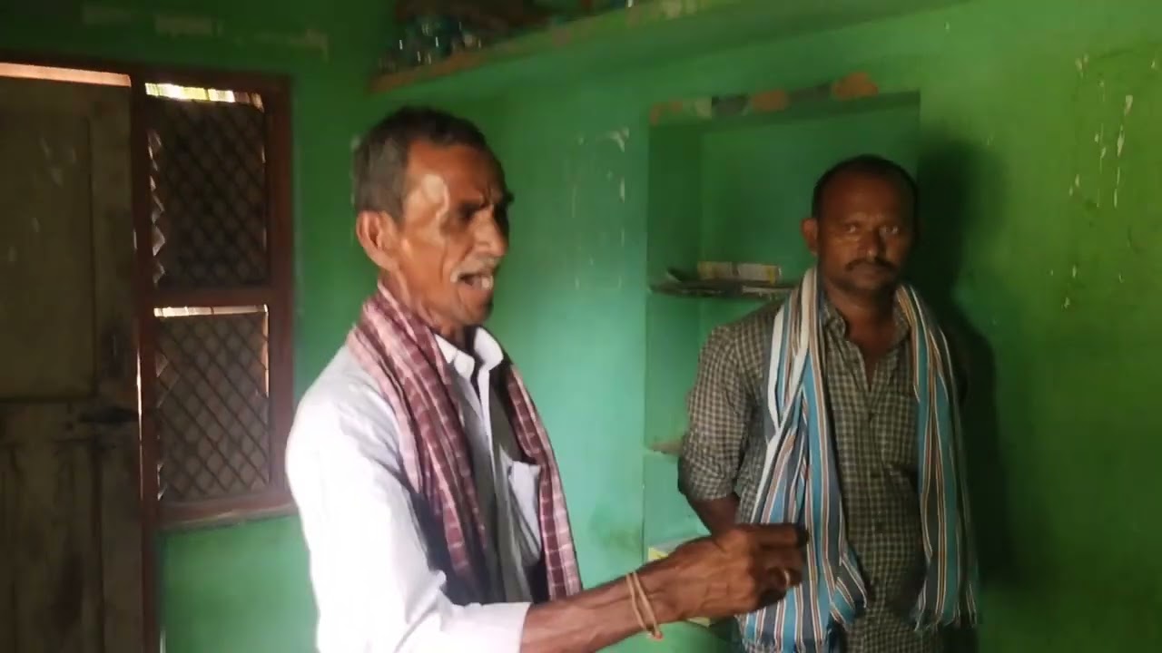 సుంకన్న . దిగుమర్రి  గయోపాక్యానం  లో  కృషుడు    హార్మోనియం  బి. బాలన్న