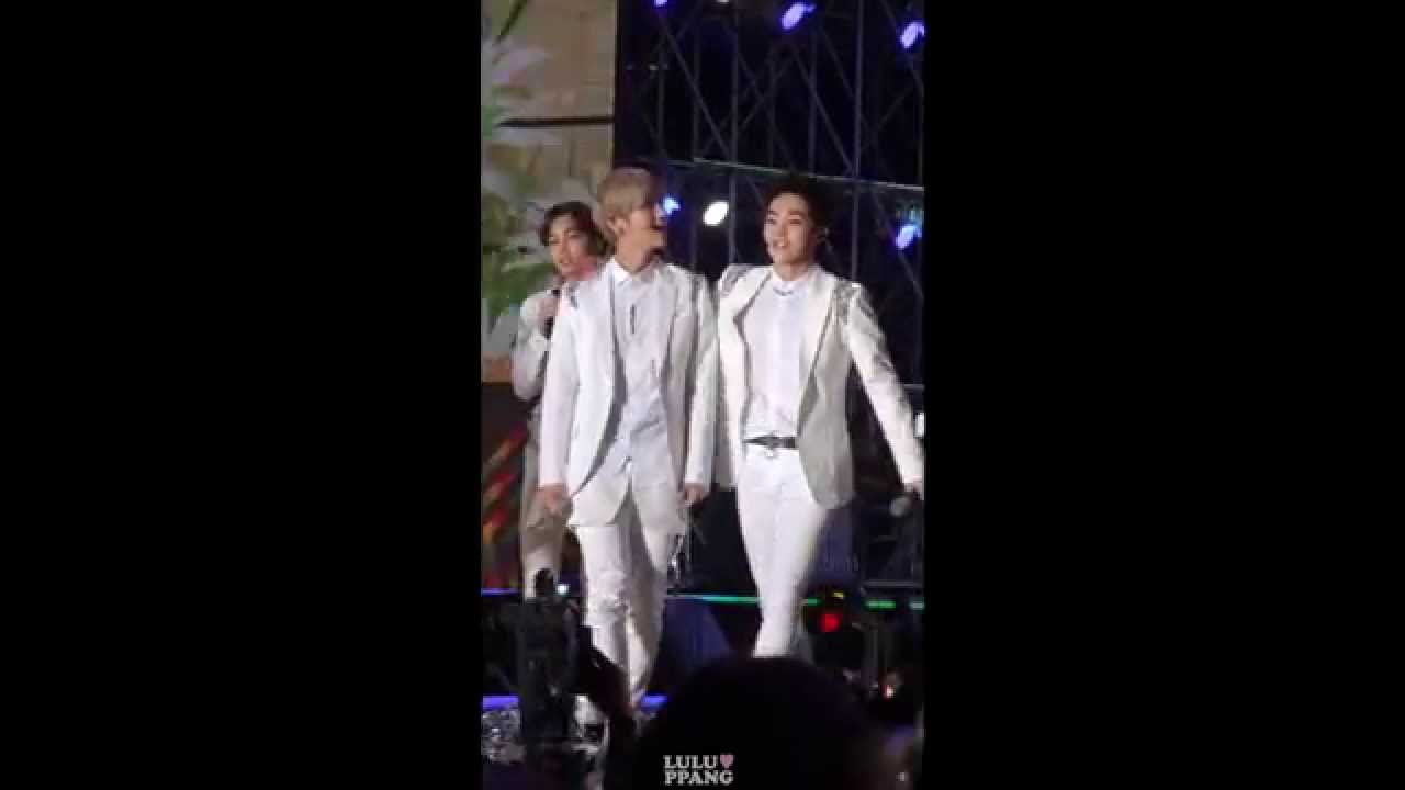 140831 lucky luhan ♥