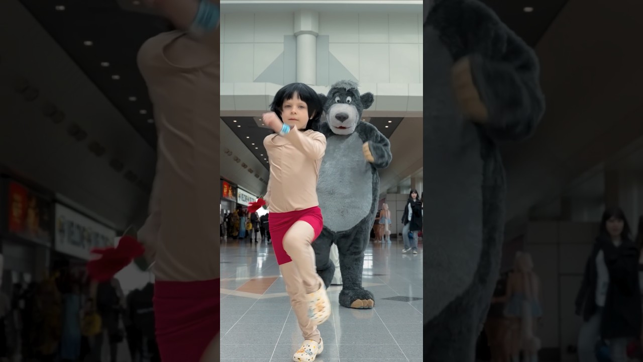 🤩INCREDIBLE Jungle Book Cosplays🤩 spotted at Megacon LIVE Birmingham