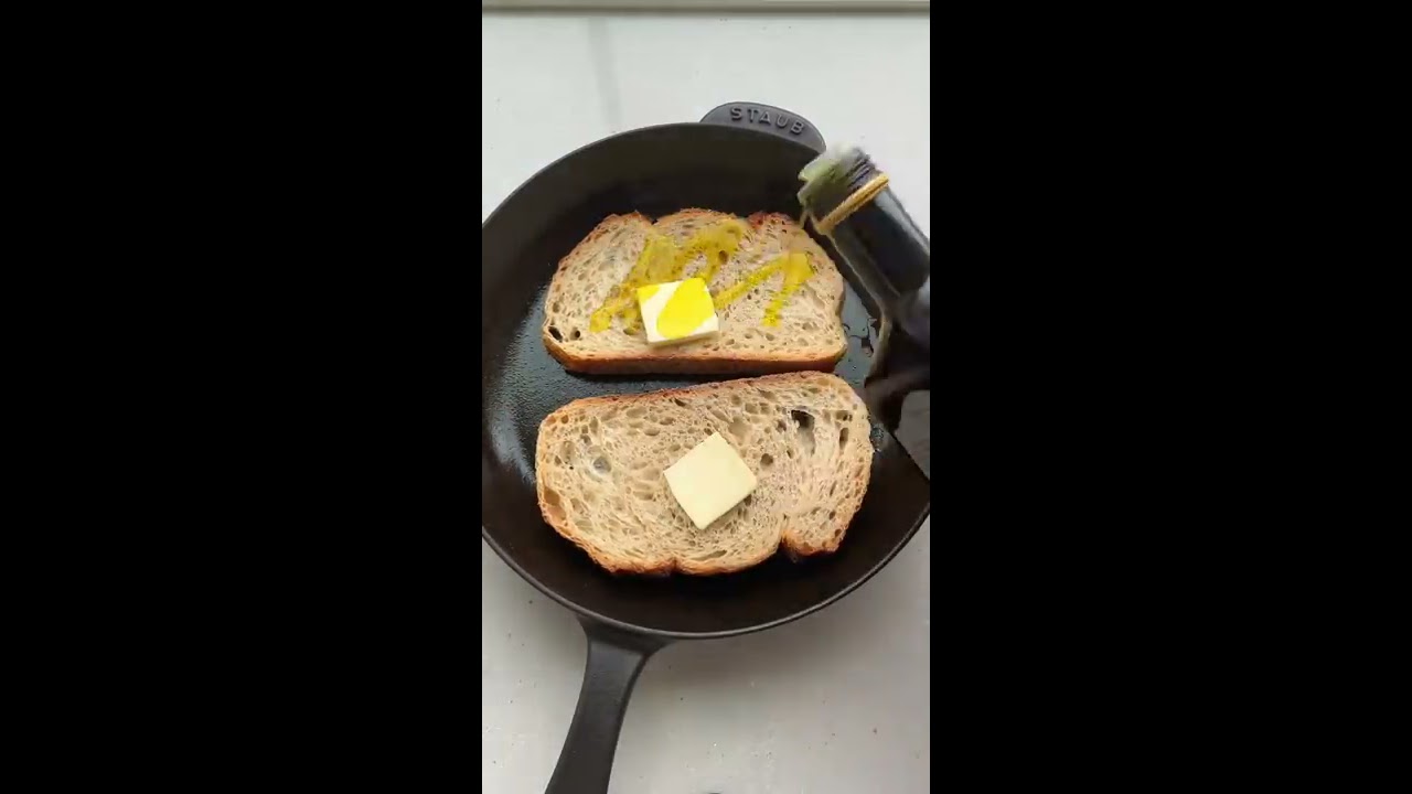 I Tried Hailey Bieber S Viral Pizza Toast FeelGoodFoodie