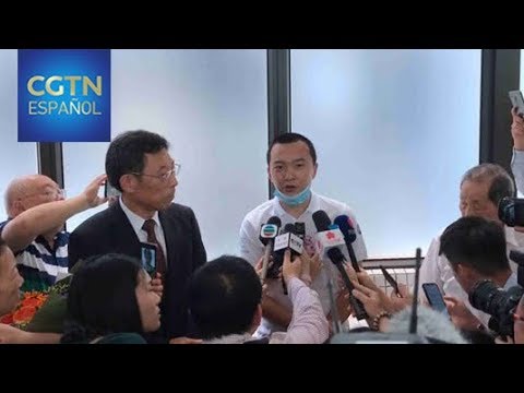 Asociación Nacional de Periodistas de China alaba el coraje del reportero agredido en protestas noticia internacional el tiempo
