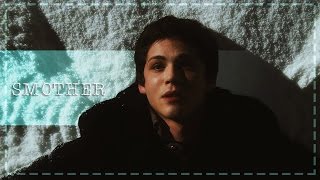Charlie Smother