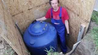 Монтаж накопительного резервуара для воды(Весь комплект видеоуроков Вы можете получить по этой ссылке: http://vk.eurosantehnik.ru/emkost/ Группа Вконтакте: http://vk.com/eu..., 2013-05-28T05:36:38.000Z)