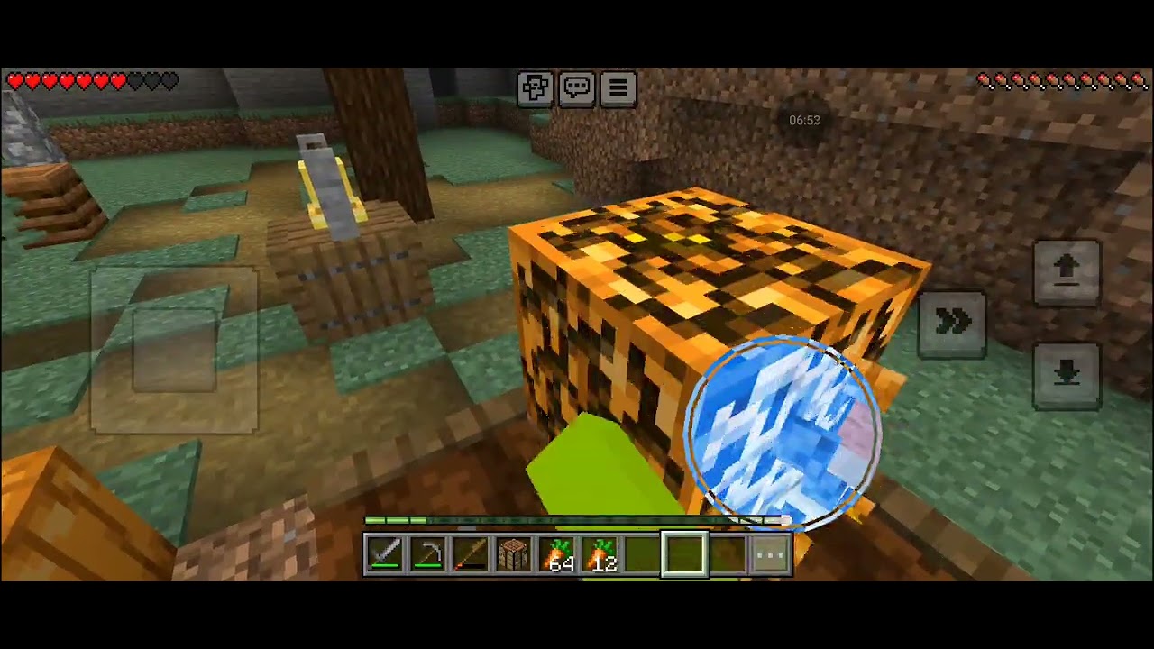 Выживание в самой новой версии майнкрафт ! Нашёл деревню и приручил собаку ! Добавили копьё!