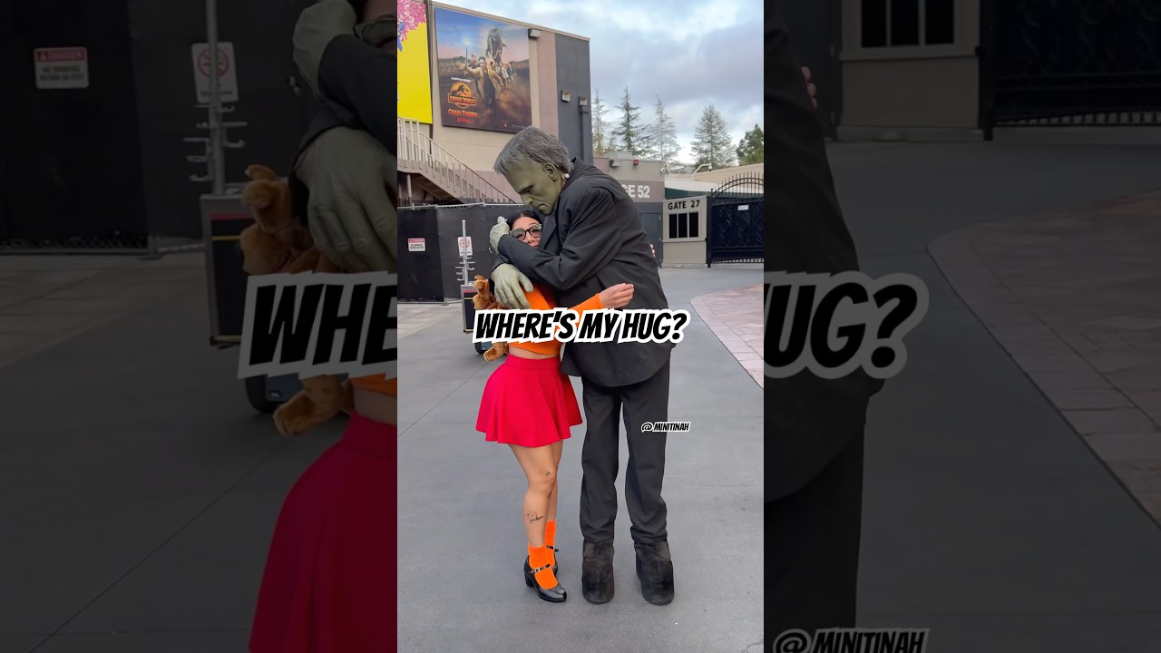 Wheres my hug ? 🤣 #fyp #viral #foryou #frankenstein #cosplay