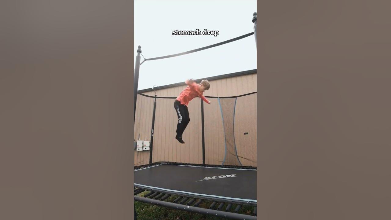 SUPER EASY Trampoline Tricks😁👍 #flips #viral #trampoline