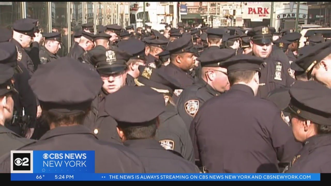 Data shows number of officers on NYPD payroll steadily declining YouTube
