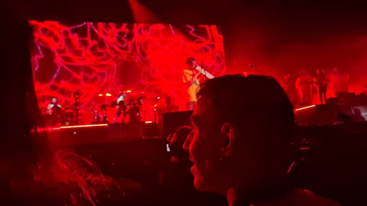 Gorillaz - Latin Simone, Starshine, Slow Country. LIVE (Gorillaz Debut LIVE)