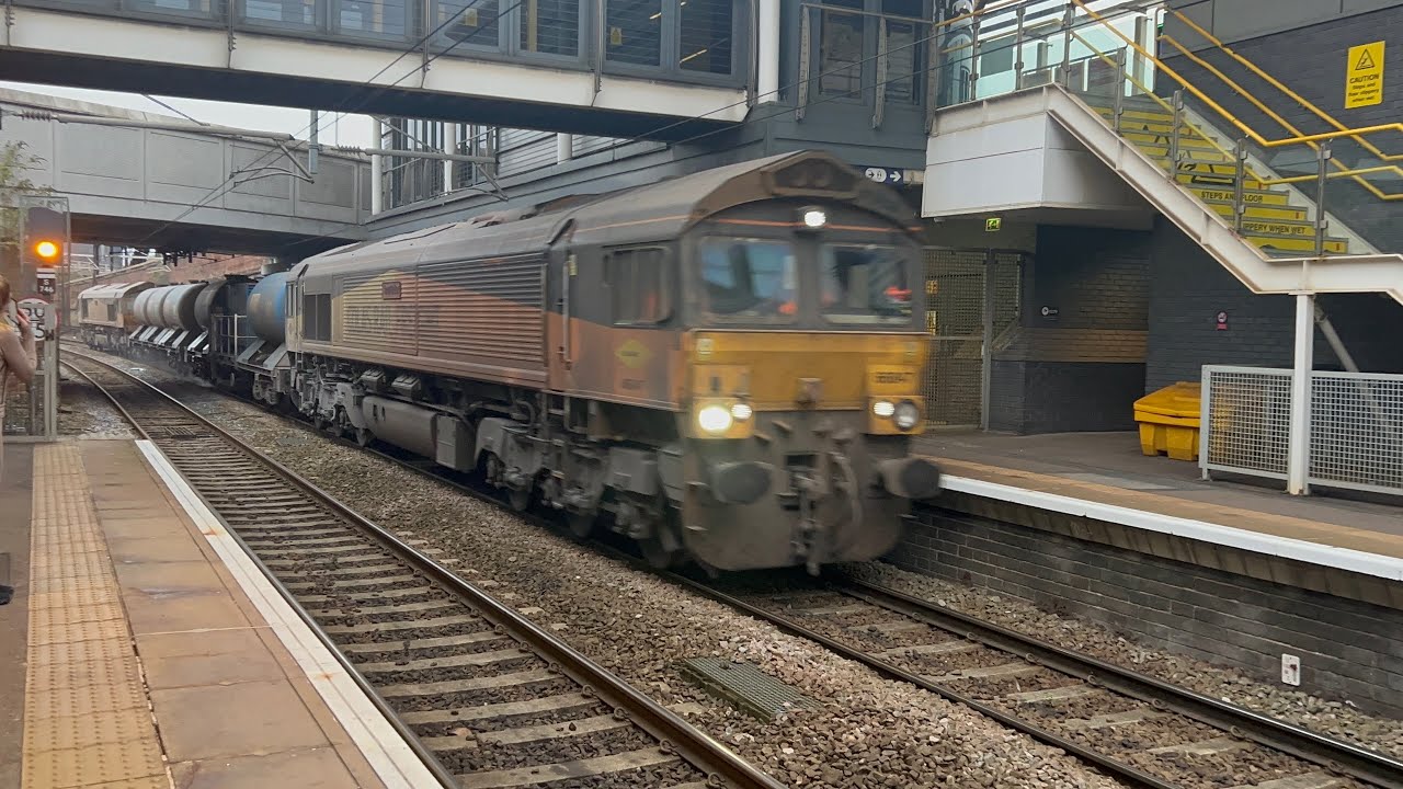 Colas Rail 66847 leads 66849 pass Rotherham with a Sheffield-Sheffield ...