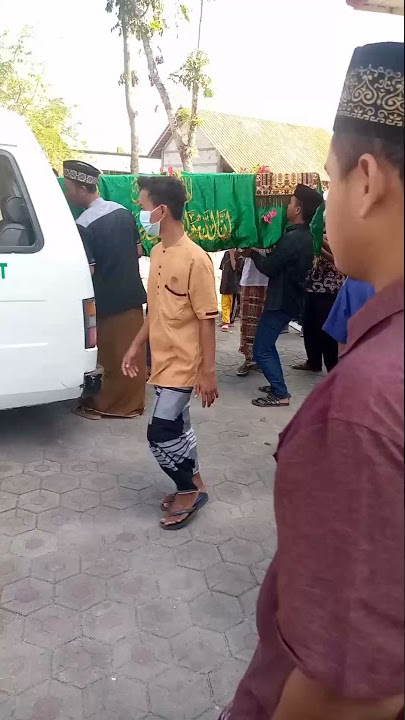 Tangis Kelayung Layung , , ,