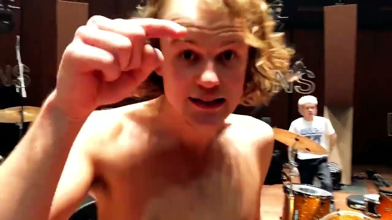 CLOUDSURFERS - Eurosonic Noorderslag 2022 - backstage Popronde vlog