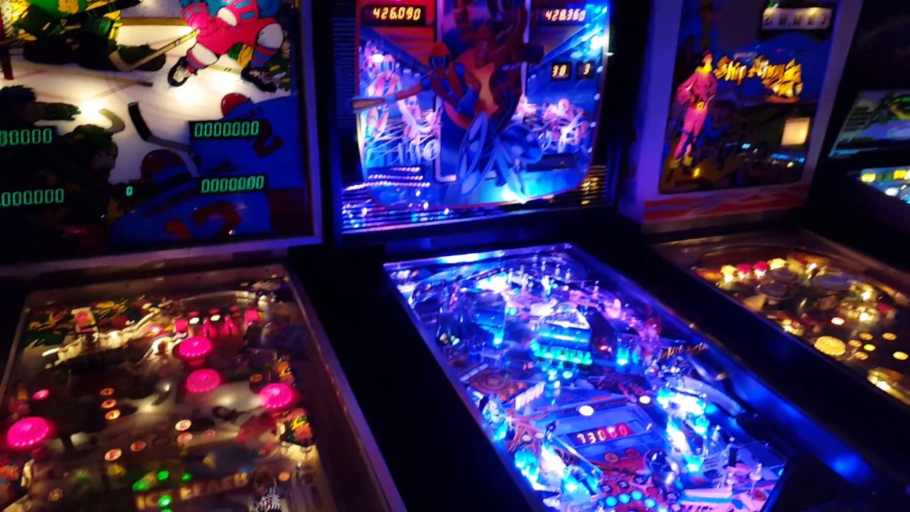 Bally Vector Pinball Machine with LEDs @ Midwest Gaming Classic 2016 ...