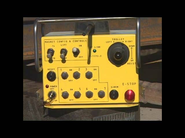 Multiple EMH Hoists Move Long Railroad Track Multiple EMH Hoists Move Long Railroad Track