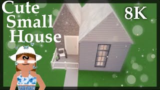 8K /Cute small house/Roblox Bloxburg