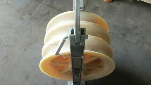 Overhead Line MC Nylon Aerial Cable Stringing Conductor Pulley Block With Hook Single Sheave