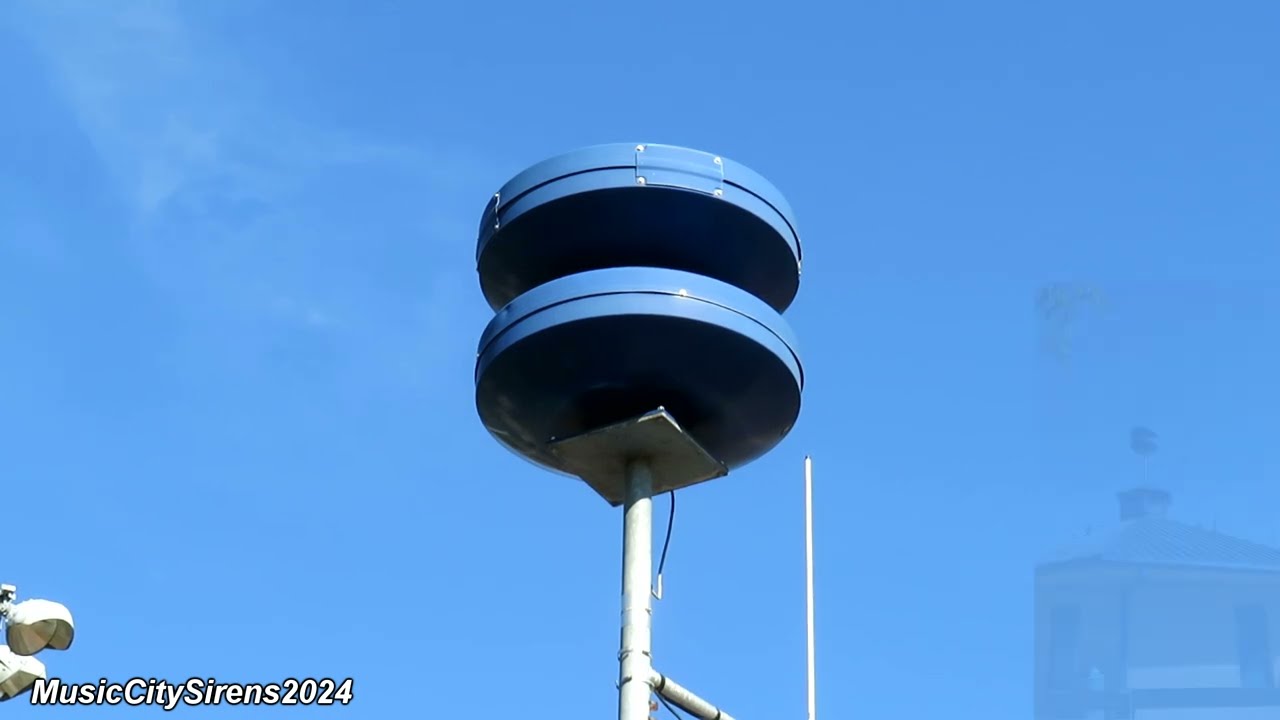 Federal Signal Modulator 1004 Siren Test (Attack) Brentwood, TN