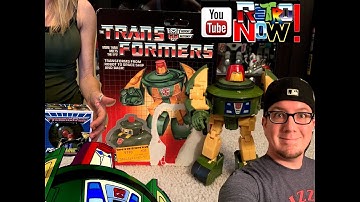 Transformers G1 Cosmos VS Mastermind Creations Omne Reconnaissance