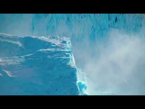 Mountain of Ice COLLAPSES in Greenland