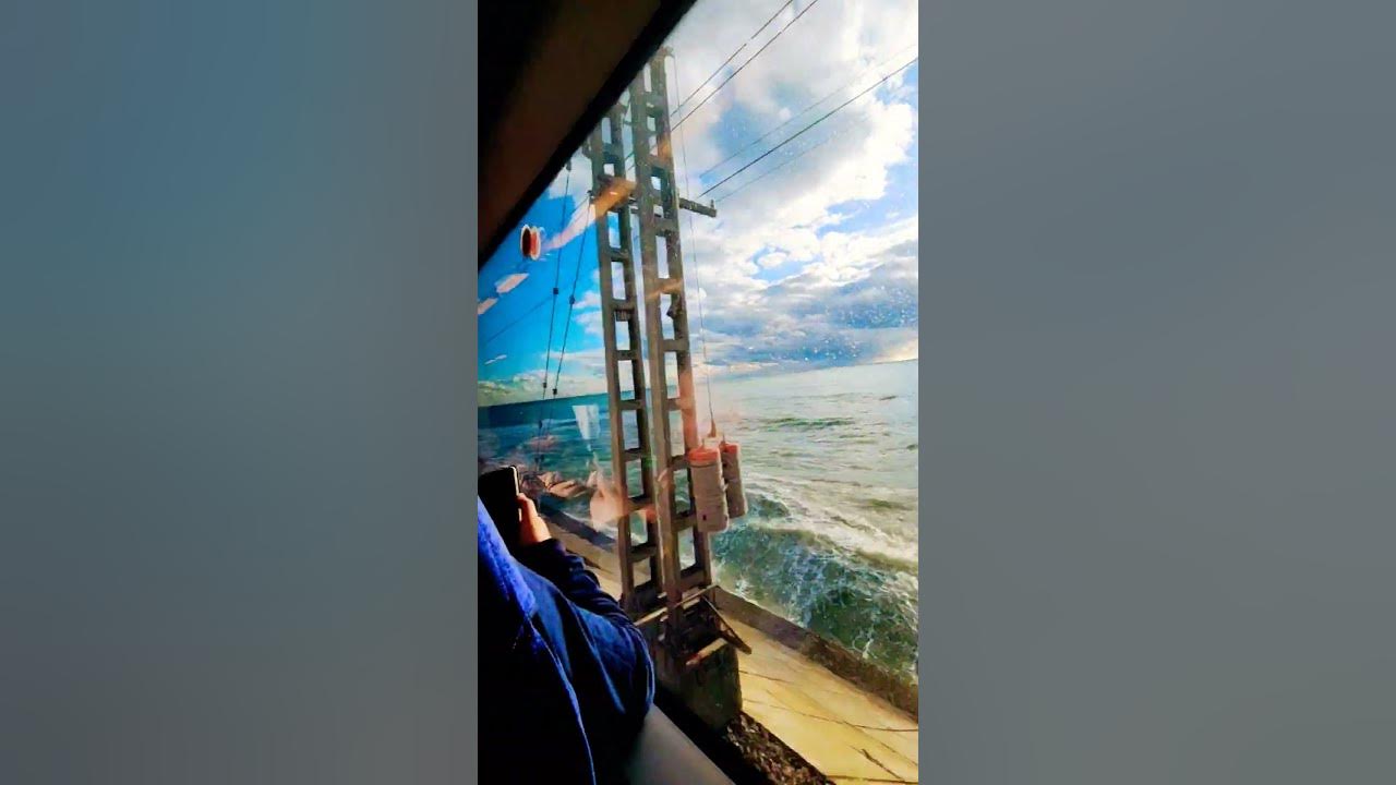 Электричка с видом на море. Лазаревское- Имеретинский Курорт. 5.11.24 ...