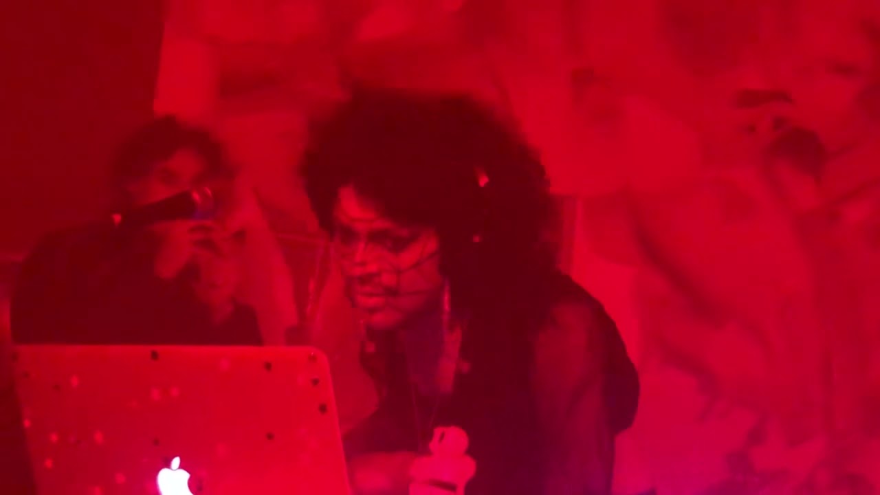Watch VAREONS @ iNTiMA LiVE (Trans-Pecos NYC 2.23.22 on YouTube Watch VAREONS @ iNTiMA LiVE (Trans-Pecos NYC 2.23.22 on YouTube
