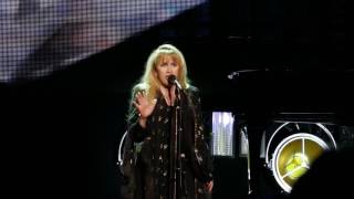 Video thumbnail of "Stevie Nicks - Crying In The Night - New York City 12-01-2016"