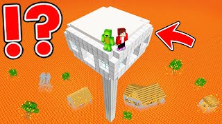 JJ and Mikey Built the TALLEST SHELTER vs LAVA RISES EVERY SECOND in Minecraft - Maizen