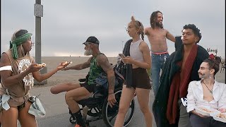 Crowded Weekend Tour of Venice Beach - People, Tourist, Homeless, Venodors