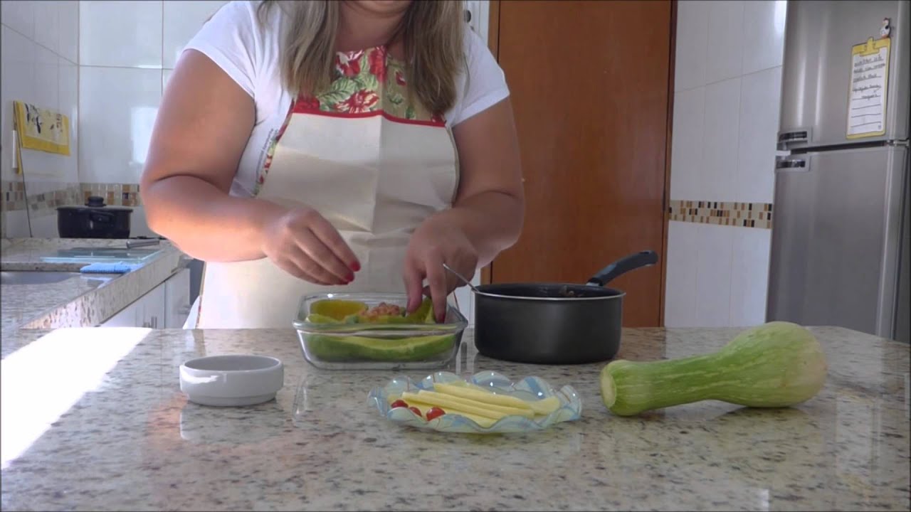 RECEITA DE ABOBRINHA MENINA RECHEADA