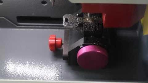 key cutting machine How to cut dimple key by sec e9 auto key cutting machineAzbe HS 6 IC card 1223 S