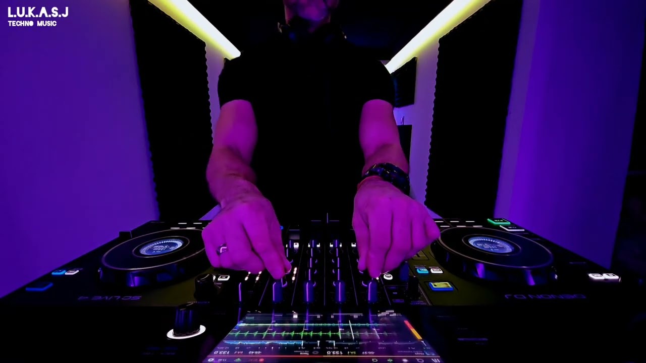 Techno Music [133 BPM] mix by L.u.k.a.s.J 