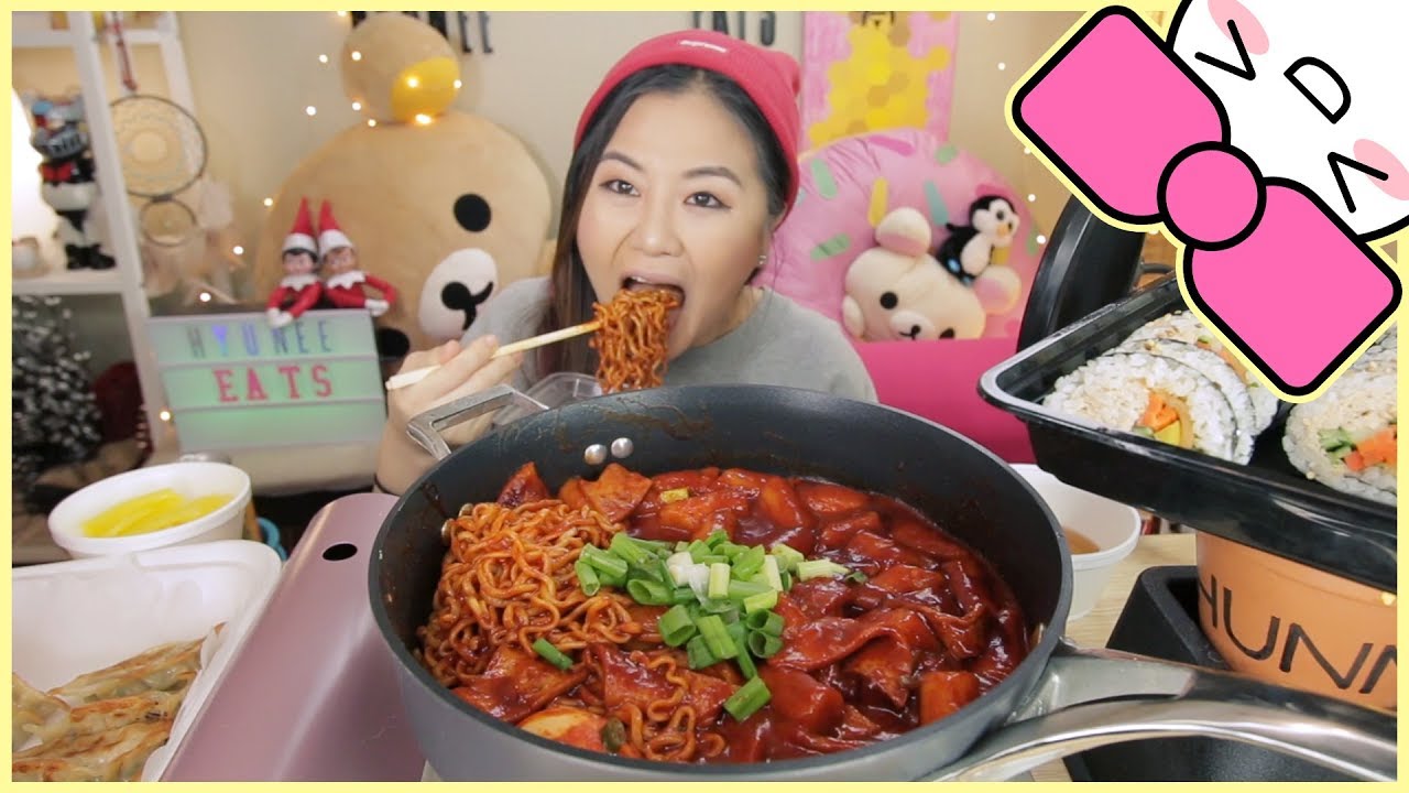 SPICY FIRE RICE CAKES | MUKBANG