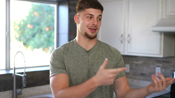 Wide Receiver Ricky Pearsall's Favorite Smoothie a...