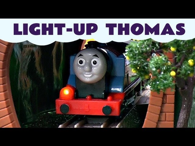 thomas the train light up tracks