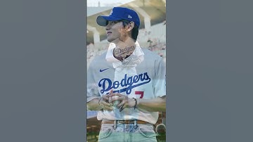 Taehyung throws the first pitch at the LA Dodgers game!!  #BTS #Taehyung #Dodgers #ytshort