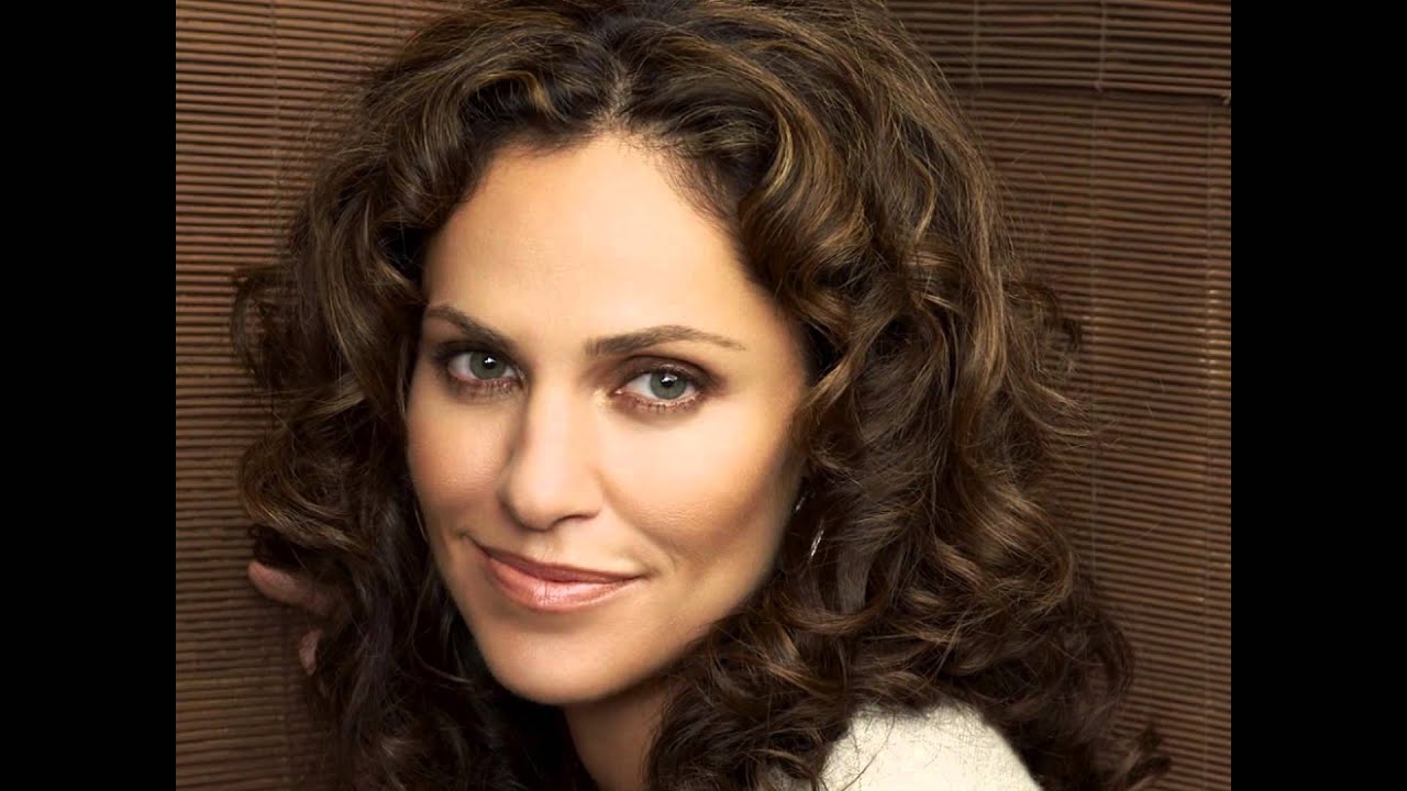 Amy Brenneman An American Actress Writer And Producer