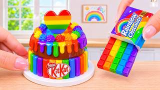 הדרכה מושלמת לעוגת רAINBOW מיניאטורית עם שוקולד דיפ קינוח מיניאטורי