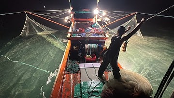 Mành Chụp Mini Bắt Mực Nháy Mực Chớp Câu Mực Không Ăn Ngủ Cả Đêm - Dân Biển