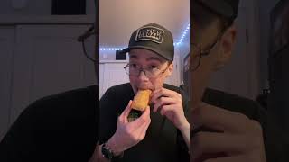 Trying the new fried apple pie from McDonald’s #mcdonalds #applepie #tastetest
