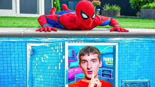 Örümcek Adamdan Kaçmak İçi̇n Gi̇zli̇ Oda İnşa Etti̇m