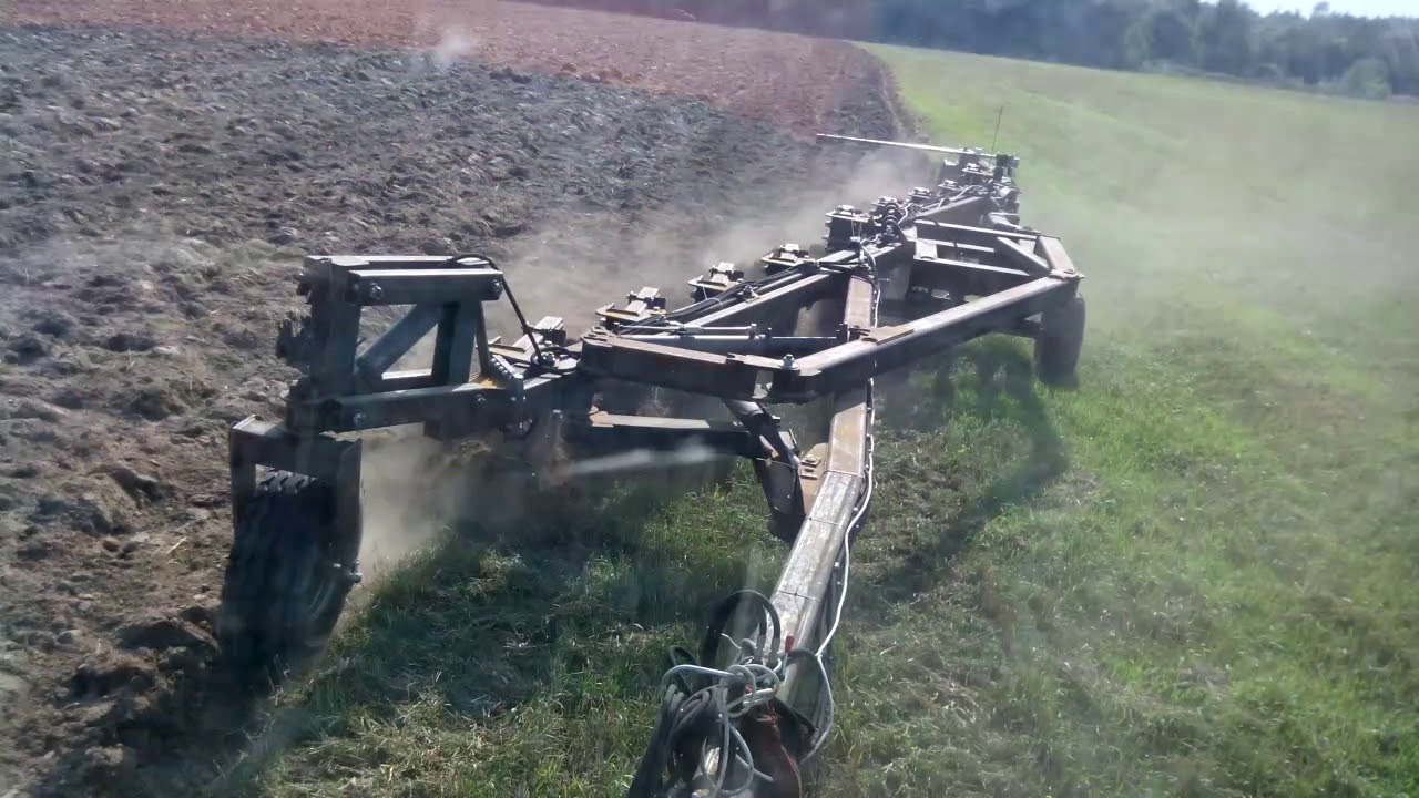 прицепной плуг - труженик для дт 75. плуг прицепной 11 корпусной светлоградагромаш. прицепной плуг для дт 75 плуг "труженик" 4-35. прицепной плуг для мтз 82. плуг пбс-8м корпус.