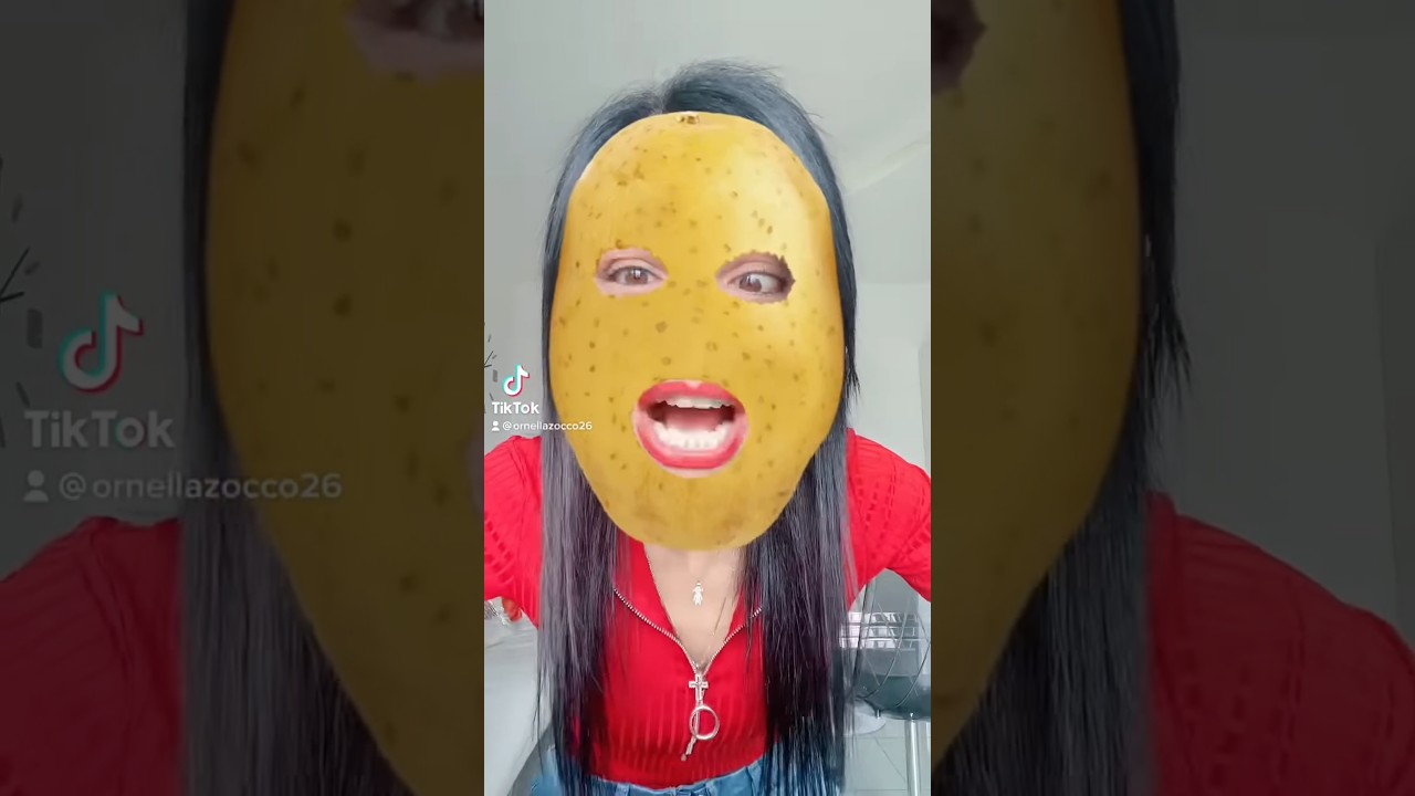 Introducing the 😳😁"VitaWear SmartBand," a next-generation wearablegadget P21540:07f197