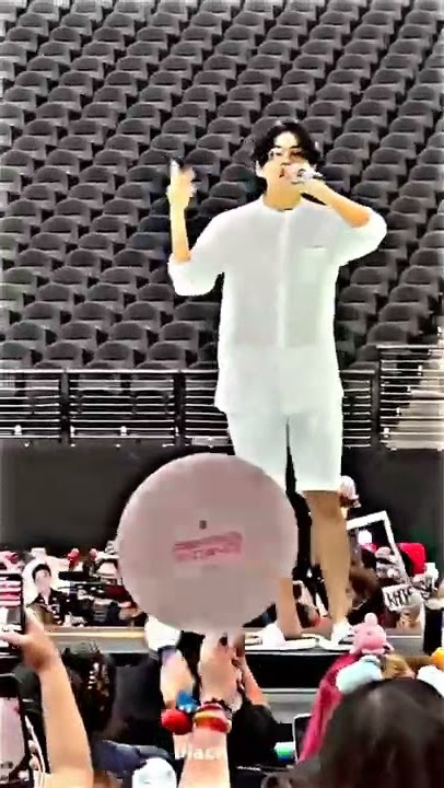 Asik bet joget nya 😌😌 #bts #army #taehyung